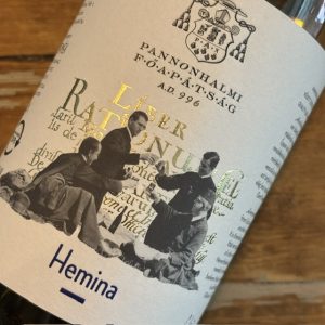 2023 Pannonhalmi Hemina White